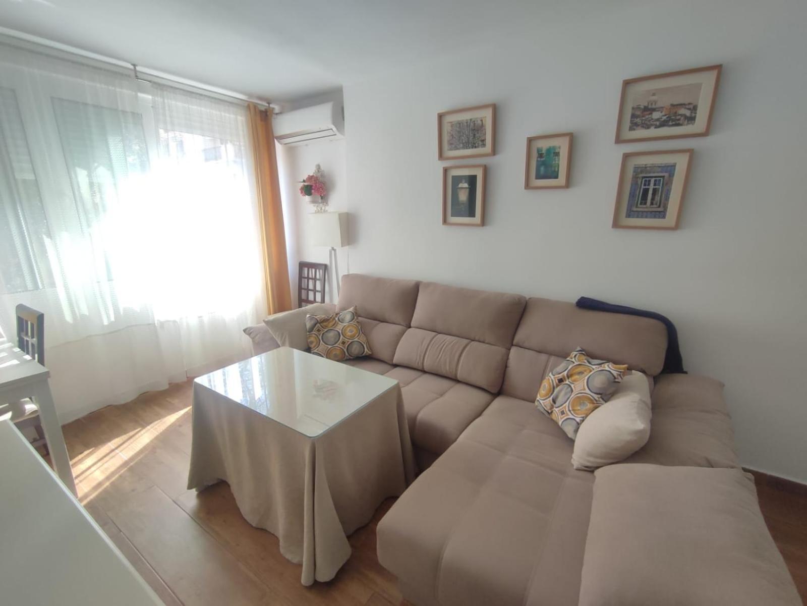 Piso Reformado 3 Habitaciones Sevilla Eksteriør billede