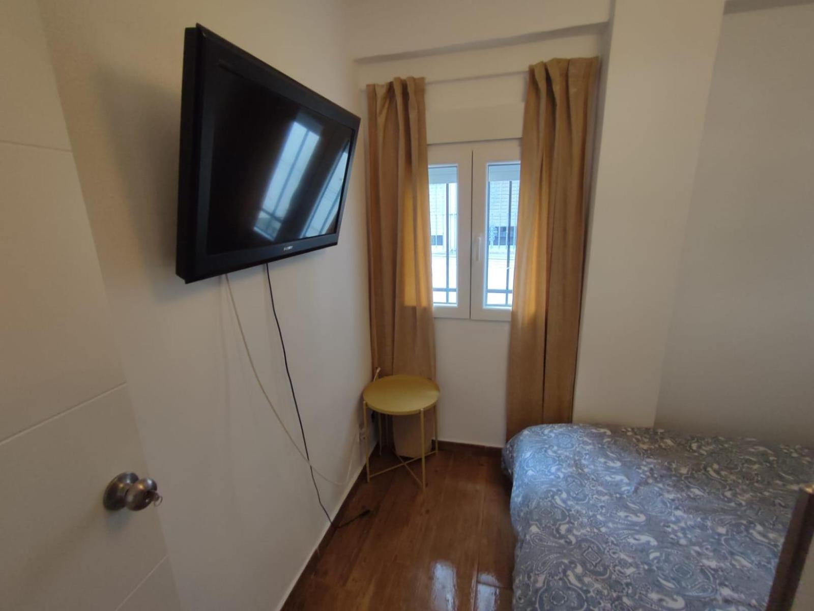 Piso Reformado 3 Habitaciones Sevilla Eksteriør billede